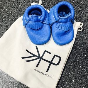 Brand new all leather freshly picked baby shoes!